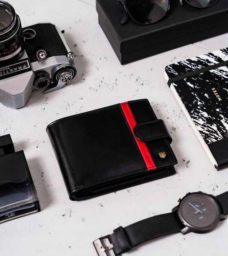 Duży, skórzany portfel męski na zatrzask, Rovicky