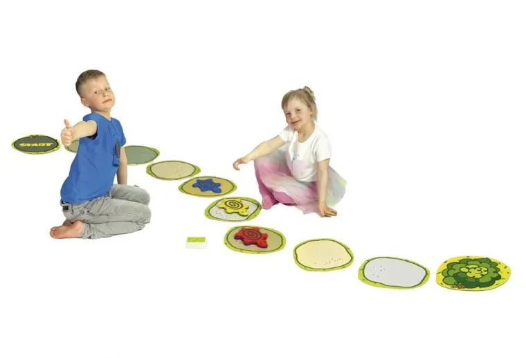 Egmont, Pędzące żółwie XXXL, gra karciana