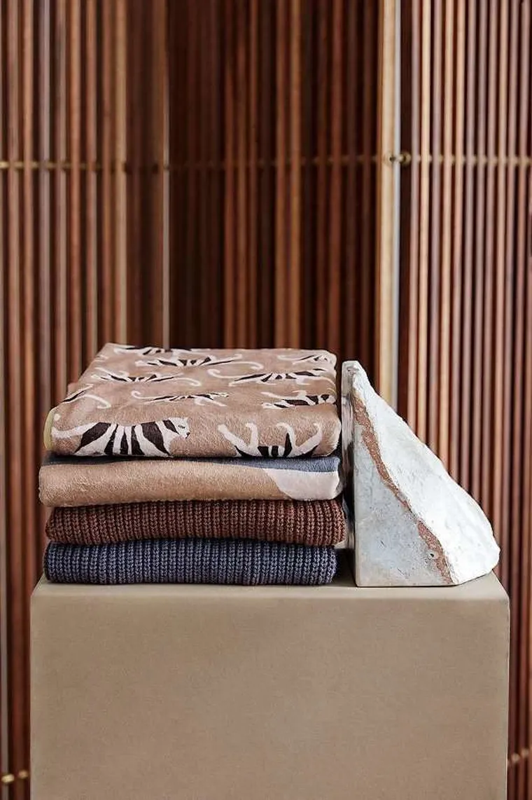 Elodie Details, kocyk wełniany, Juniper Blue, 70-100 cm