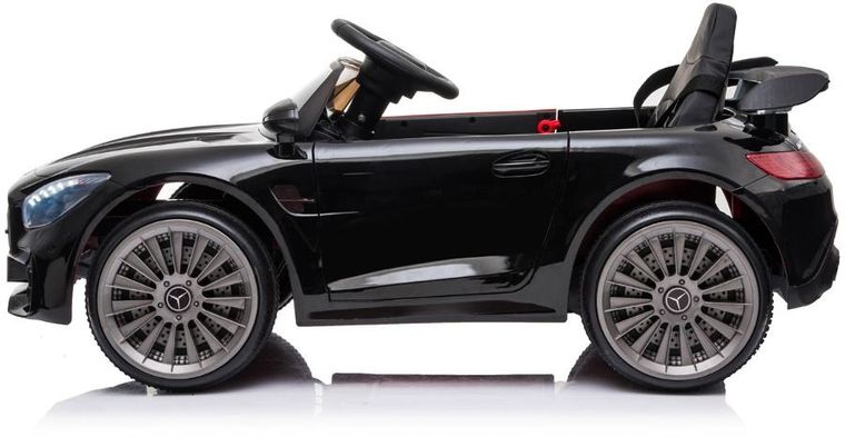 Enero, Mercedes AMG GTR, pojazd na akumulator