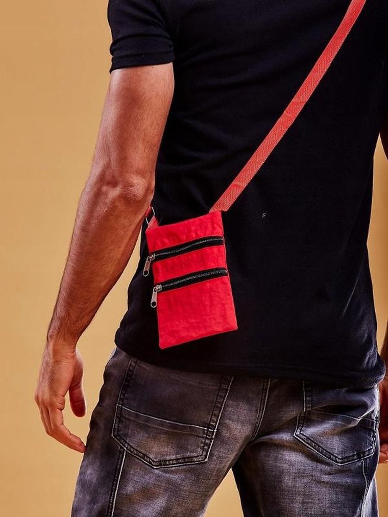 Etui na dokumenty, czerwone