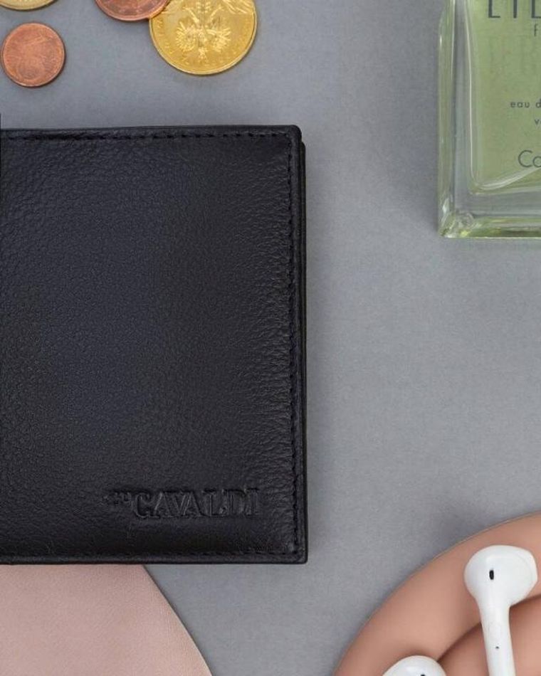 Etui na karty, czarne, skórzane, RFID, 4U Cavaldi