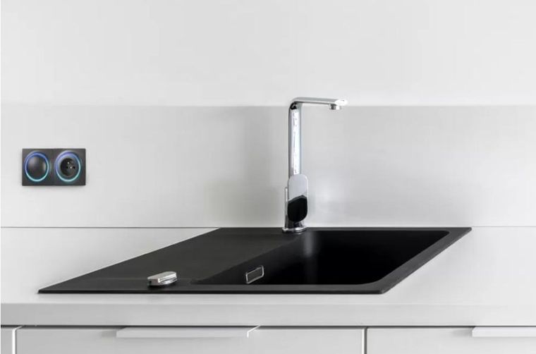 Fibaro, inteligentne gniazdko, typ E, antracytowe