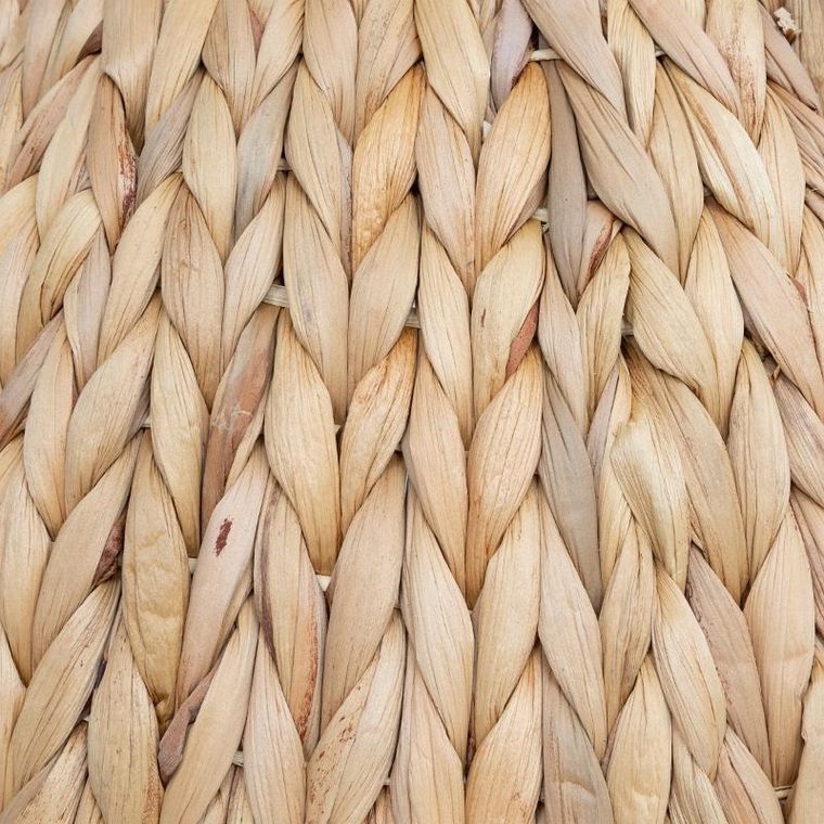 Fééric Lights And Christmas, pleciona osłona na stojak choinkowy, z hiacyntu, 56 cm