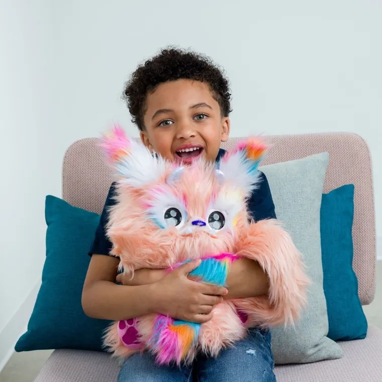 Furlings, Curiously Cute, Niesforne Futrzaki, maskotka interaktywna, Cleo