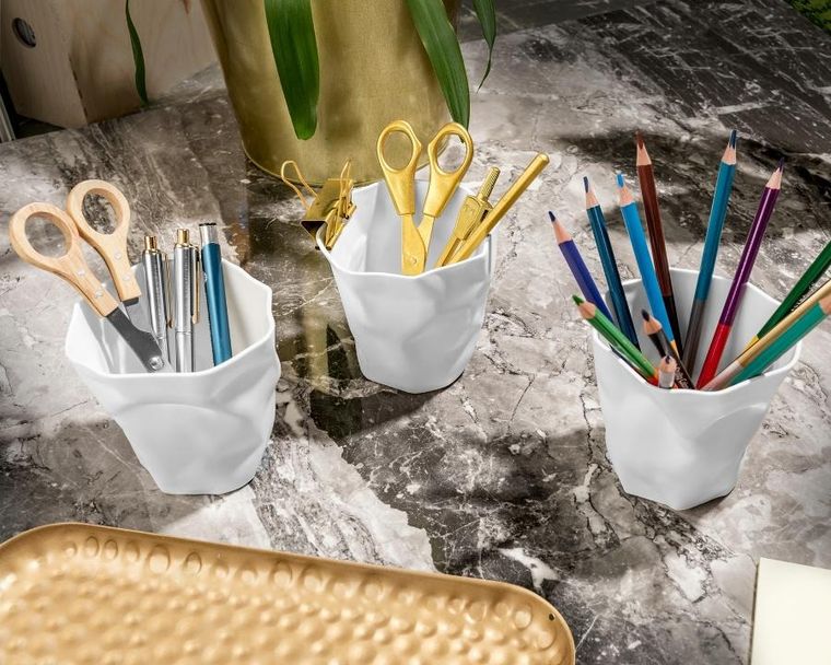 Gadget Master, przybornik i doniczki, zgniecione kubeczki, 3 szt.