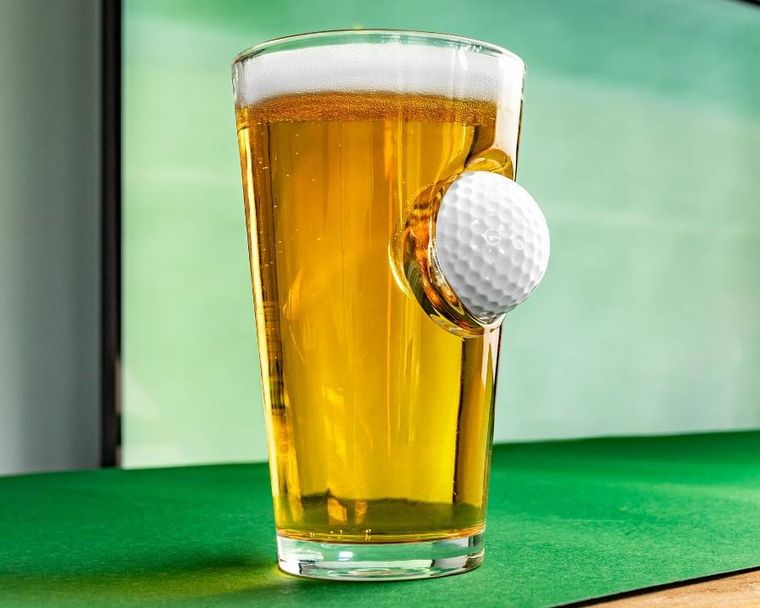 Gadget Master, szklanka, piłka golfowa uwięziona w szkle