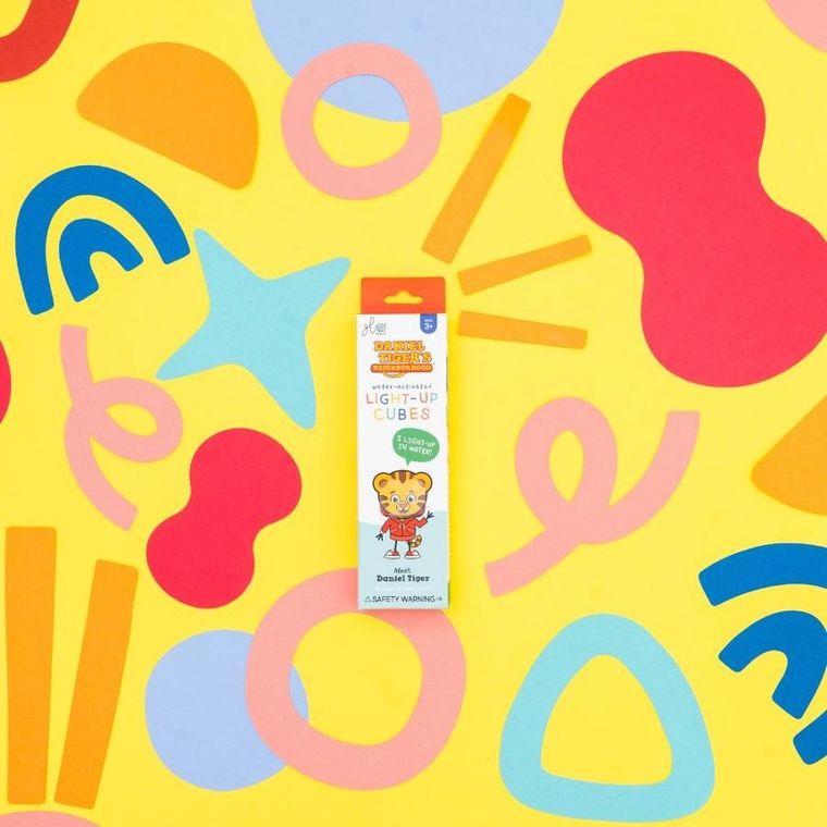 Glo Pals, Daniel Tygrysek, kostki sensoryczne świecące w wodzie, 4 szt.