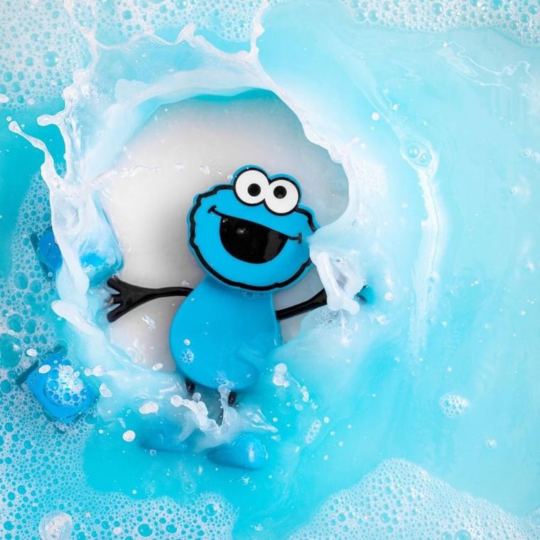 Glo Pals, Ulica Sezamkowa, Ciasteczkowy Potwór, postać do kąpieli i kostki sensoryczne świecące w wodzie, zestaw