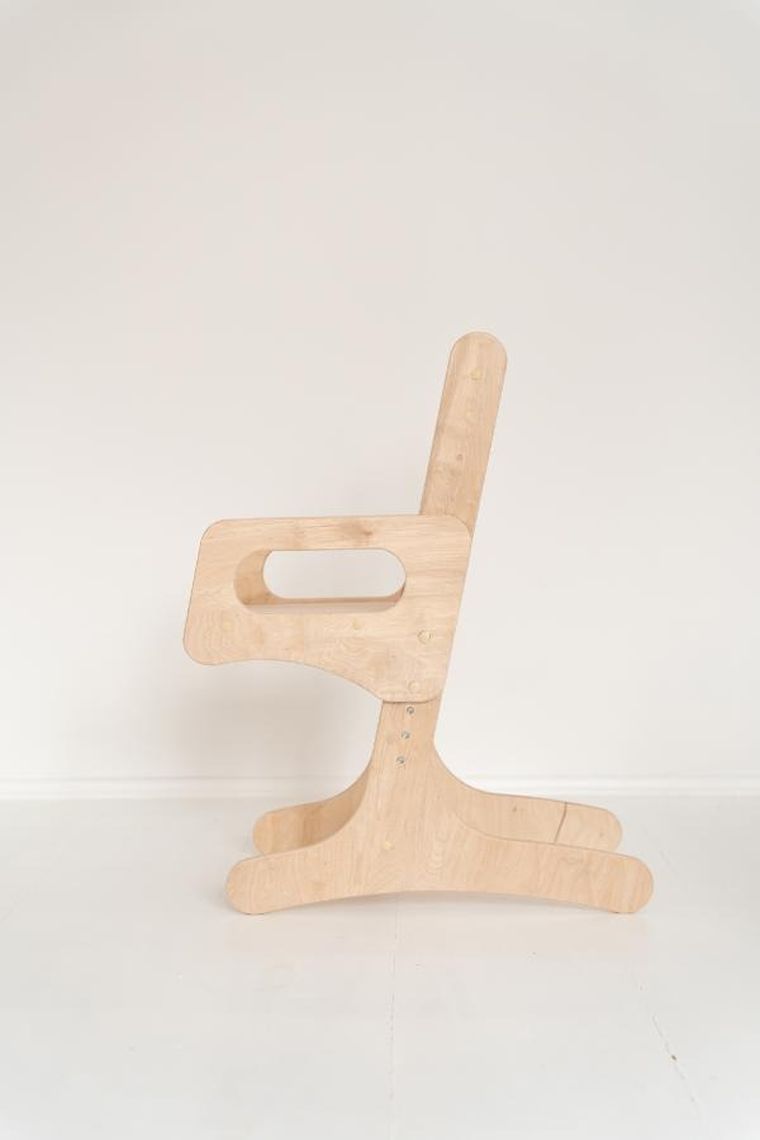 Grawersi, krzesełko regulowane, naturalne