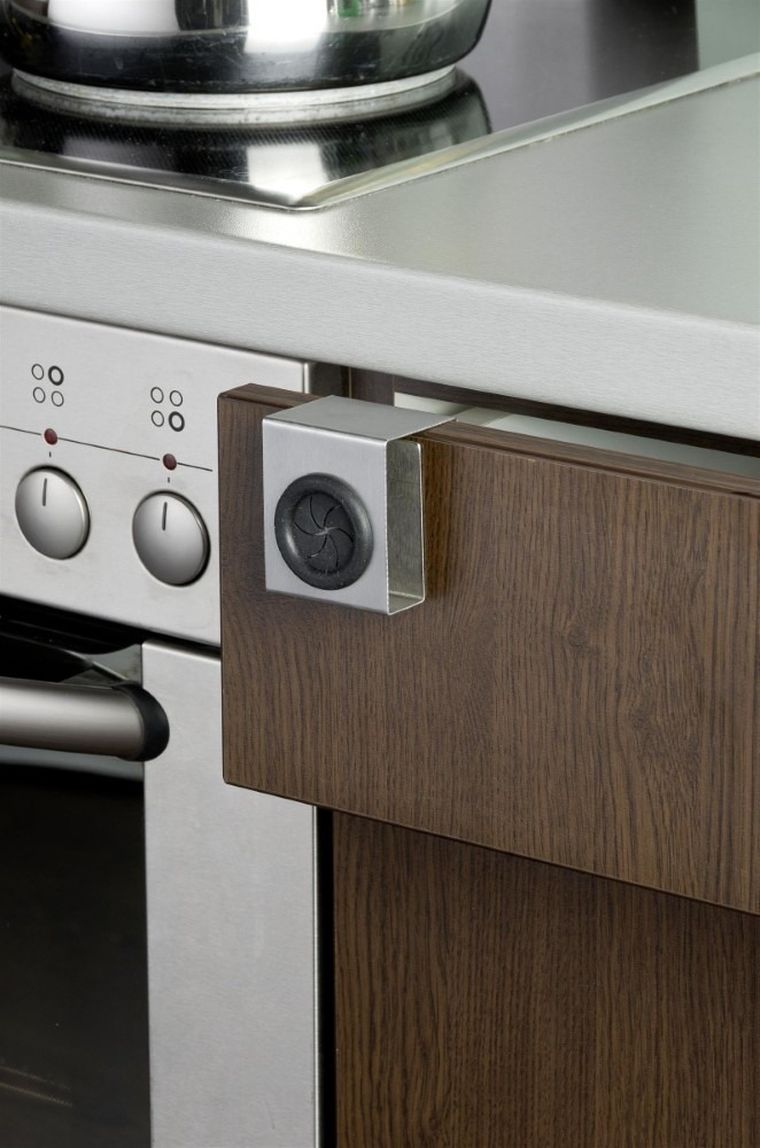 Haczyk kuchenny z funkcją push