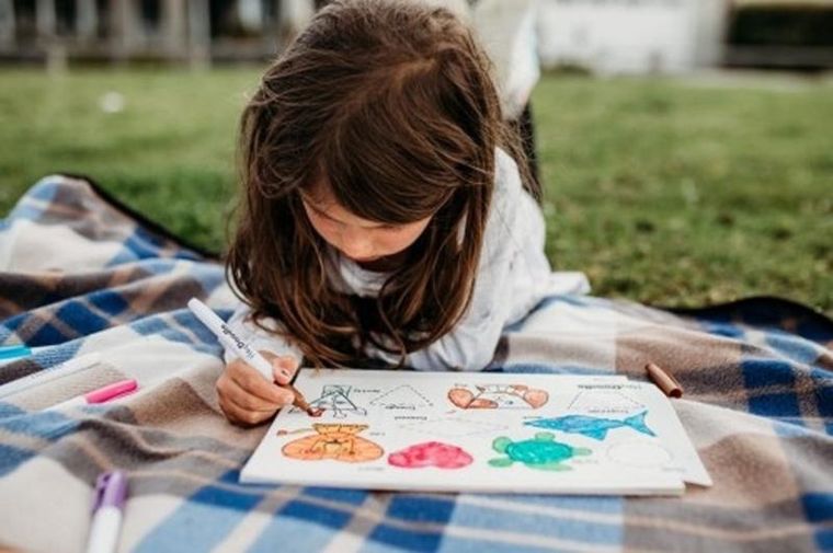 Hey Doodle, mata silikonowa do kolorowania A4, kształty