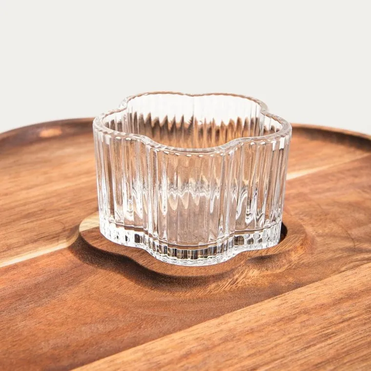 Homla, Gibara, deska, drewniana w kształcie kwiatka ze szklaną miseczką, 30 cm