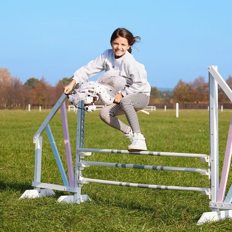 Hoppihorse, Hobby Horse, konik na kiju, A3, długowłosy, biały