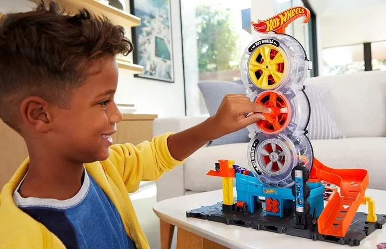 Hot Wheels City, Wyścigowy Warsztat Opon, zestaw