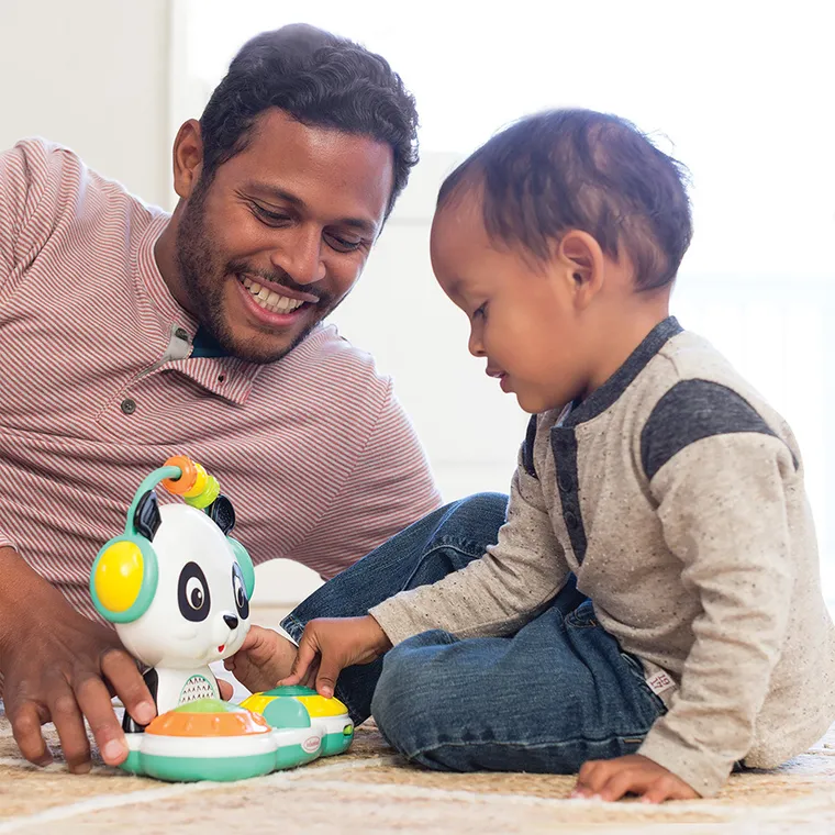 Infantino, Dj panda, zabawka interaktywna