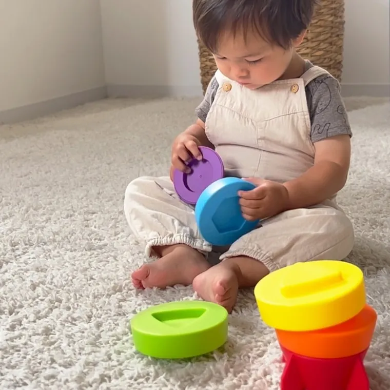 Infantino, rakieta do składania, piramidka