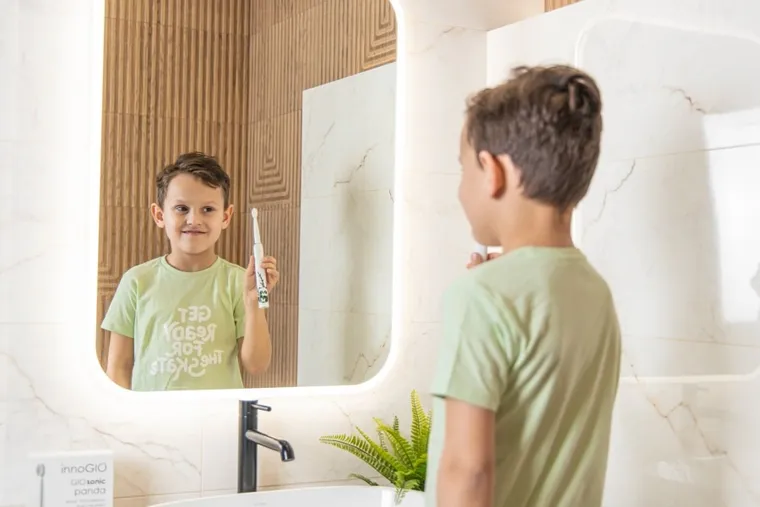 InnoGIO, GIOsonic, Panda, soniczna szczoteczka do zębów