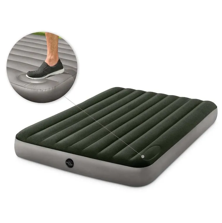 Intex, materac dmuchany z wbudowaną pompką nożną