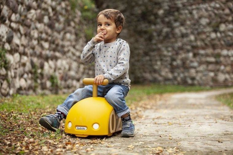 Italtrike, Ginetta Mini Eolo, jeździk, żółty