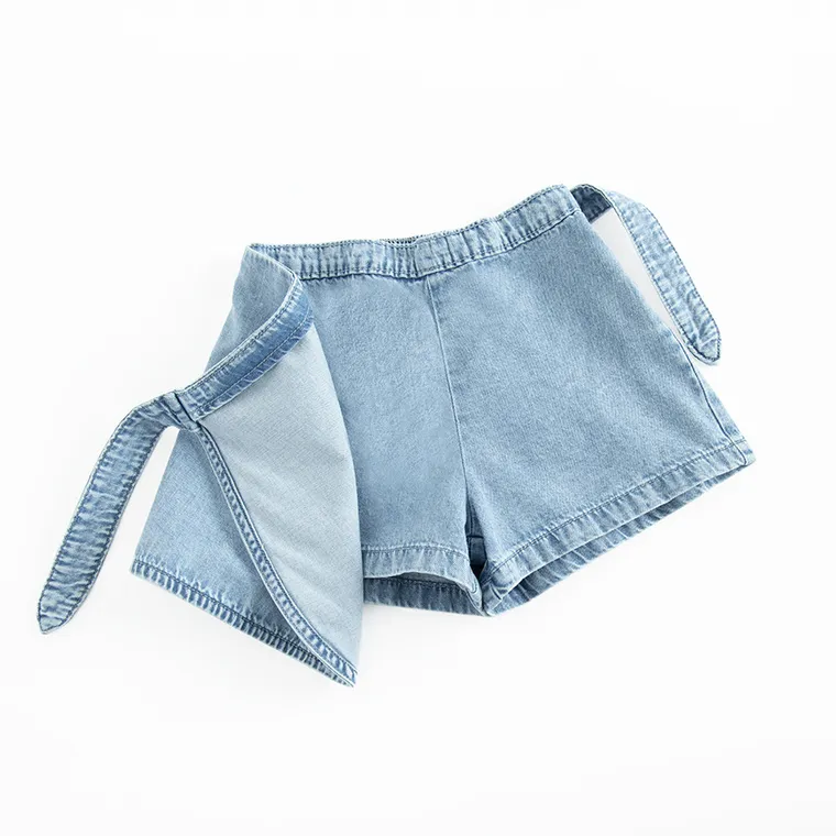 Jeansowe spódnico-spodenki Cool Club