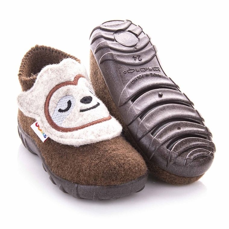 Kapcie chłopięce, filcowe, brązowe, GoKids