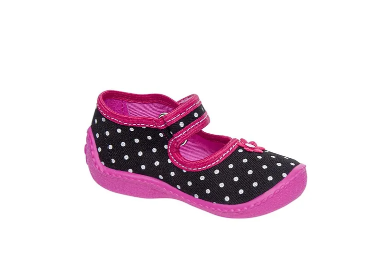 Kapcie dziewczęce, czarne, Maja, Vi-GGa-Mi