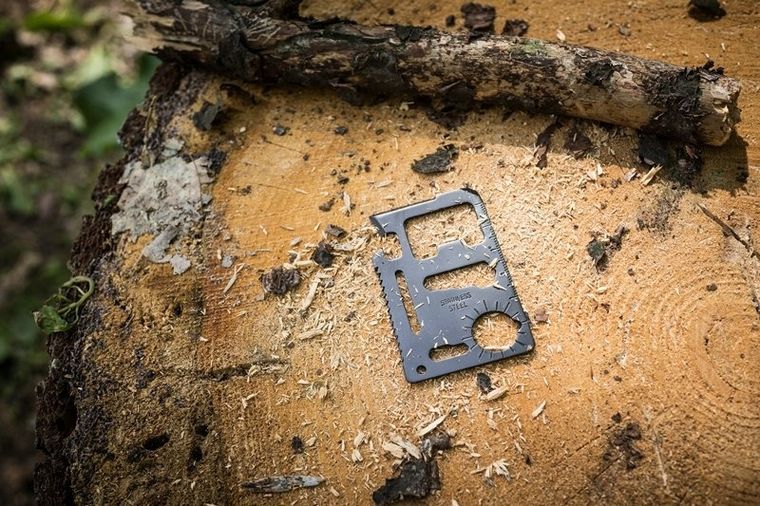 Karta przeżycia, black