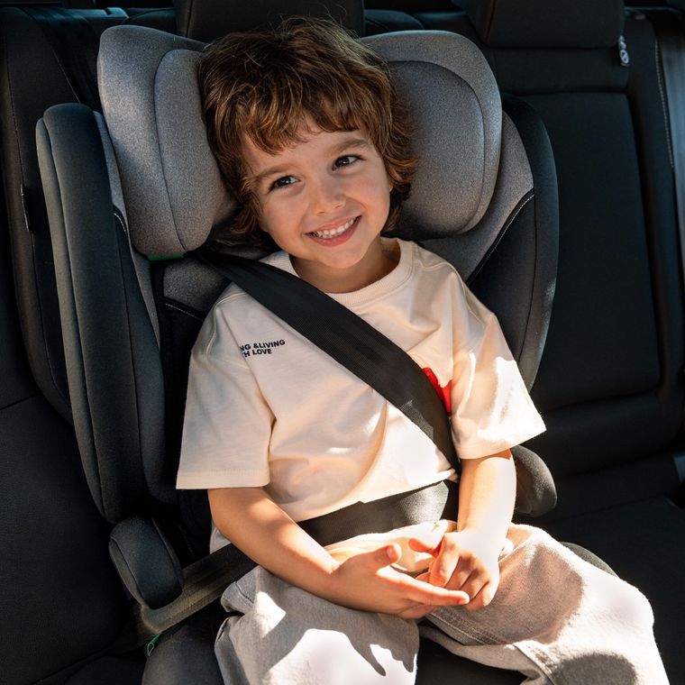 Kinderkraft, I-Spark 2 Plus, i-Size, fotelik samochodowy, black, 100-150 cm