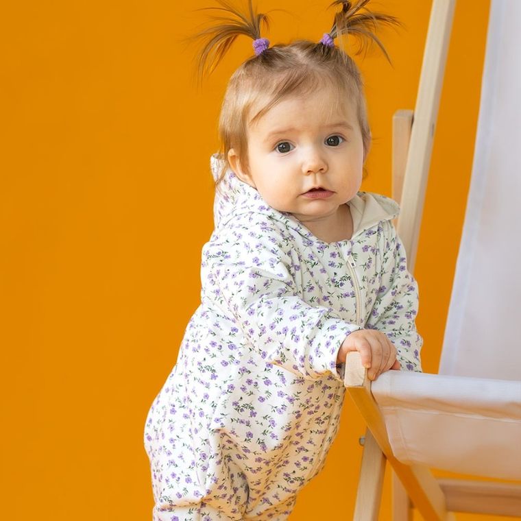 Kombinezon przejściowy dziewczęcy z kapturem, ecru, Eevi