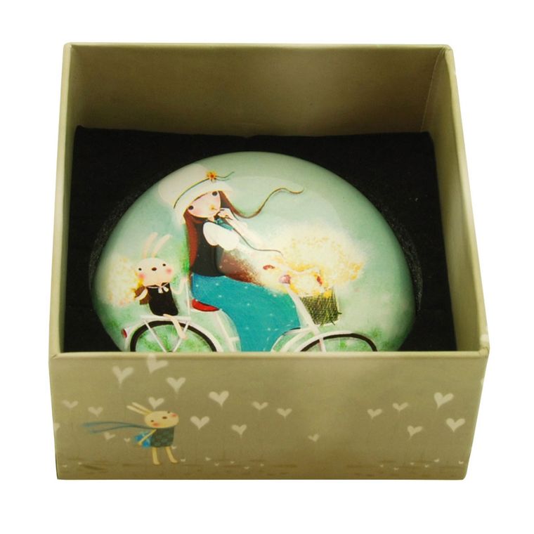 Kori Kumi, Summertime, przycisk do papieru