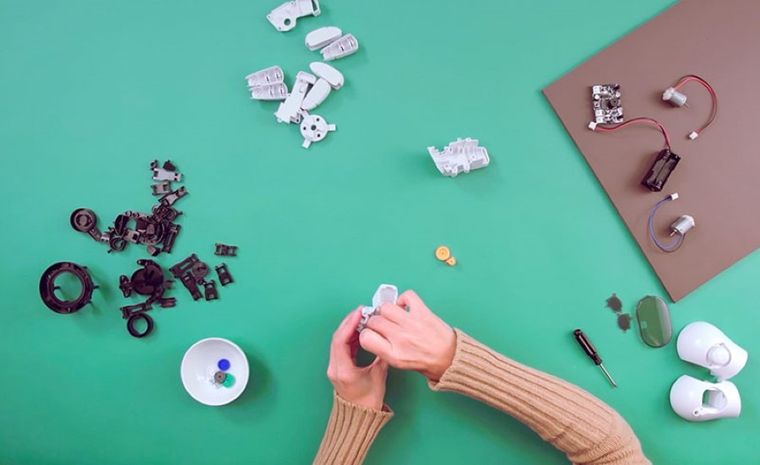 Kosmos, Twój inteligentny robot, Chipz, zabawka interaktywna