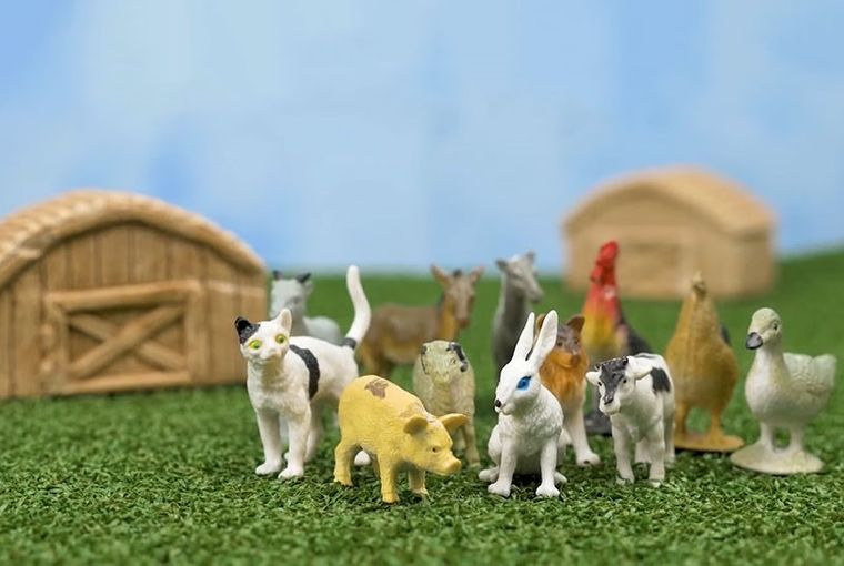 Kosmos, zwierzęta z gospodarstwa rolnego, wykopaliska, figurka