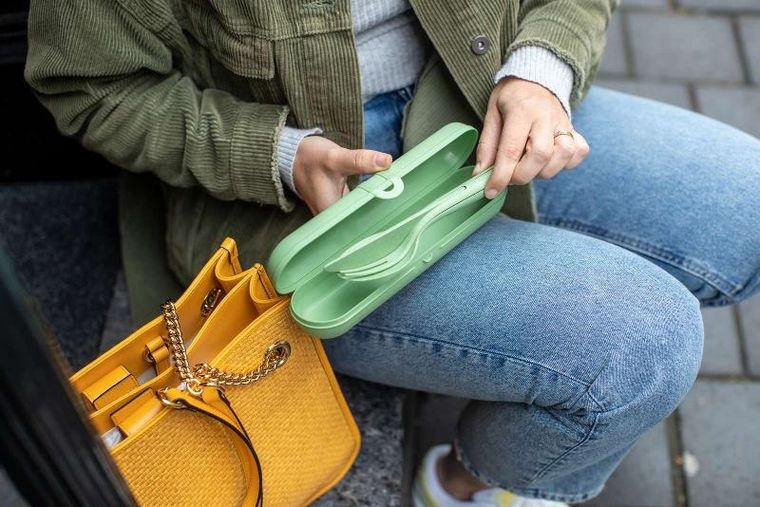 Koziol, pojemnik na sztućce, Klikk ready, zestaw sztućców