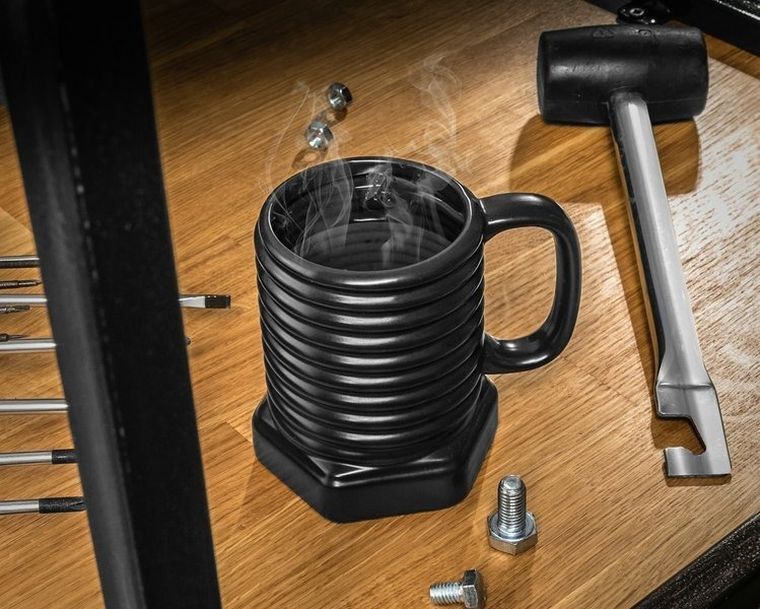 Kubek śruba, czarny