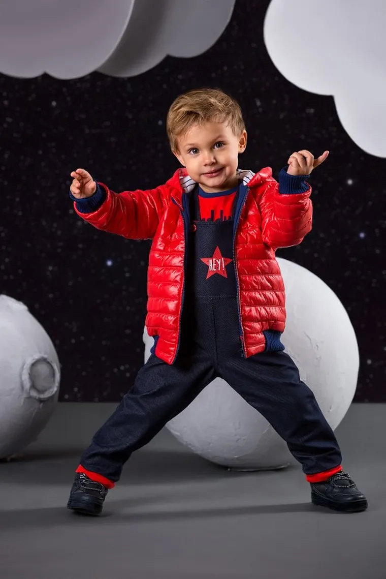 Kurtka chłopięca z kapturem, pikowana, czerwona, Eevi