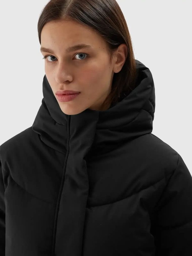 Kurtka damska z kapturem, ocieplana, czarna, 4F