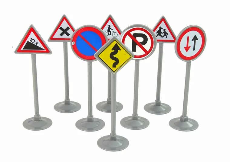 Lean Toys, zestaw znaków drogowych, światła dźwięki, 23 cm