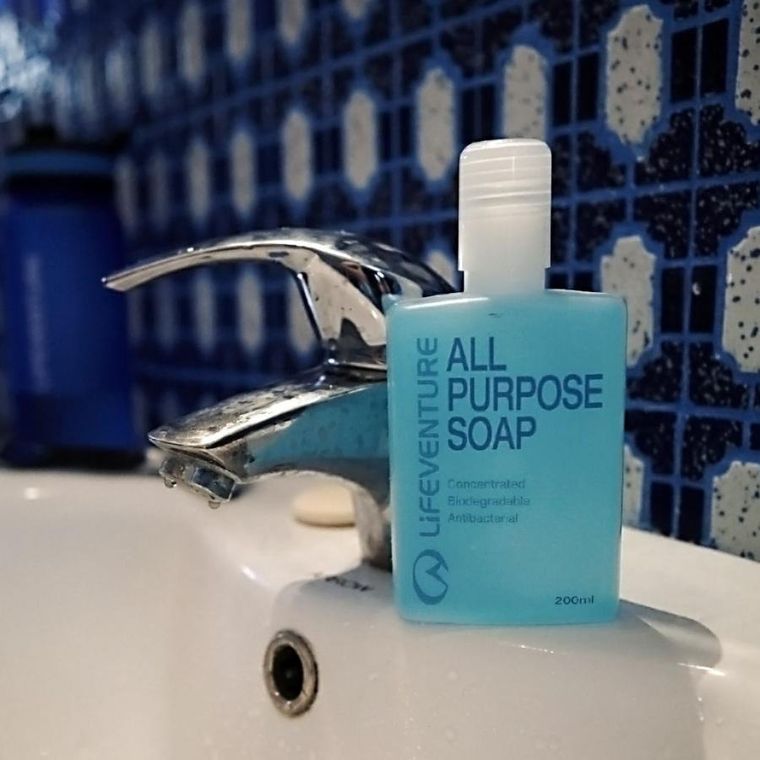 Lifeventure, biodegradowalne, skoncentrowane mydło w płynie, 200 ml