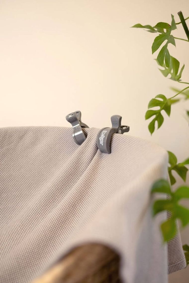 Lodger, Carbon, zestaw uniwersalnych klipsów do wózka, szare, 2 szt.