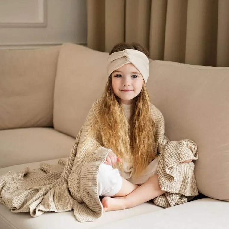 LullaLove, kocyk bambusowo-bawełniany z falbanką, całoroczny, beżowy, 90-110 cm