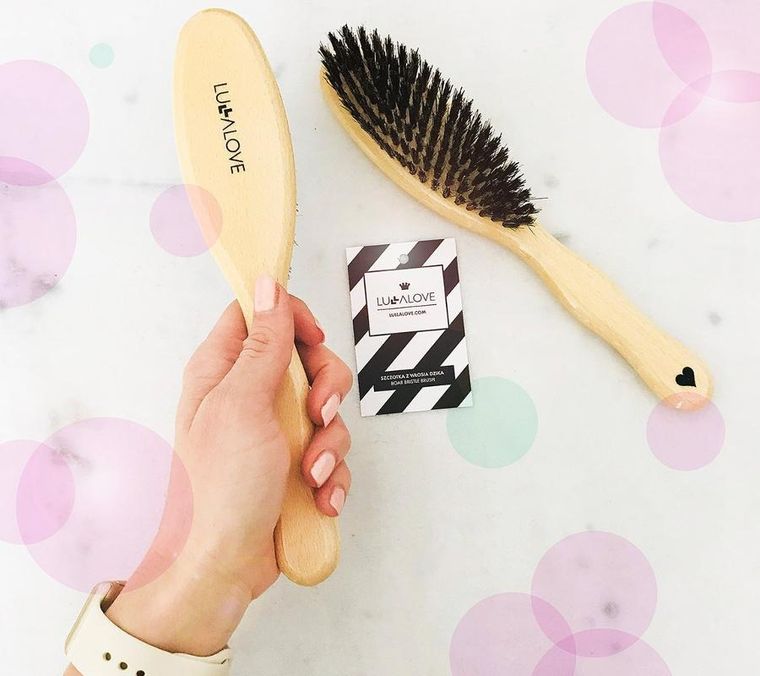 LullaLove, płaska szczotka do włosów z włosiem dzika