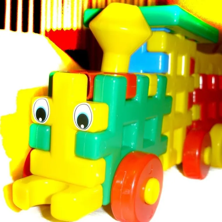 Macyszyn Toys, klocki konstrukcyjne, Wesoła ciuchcia