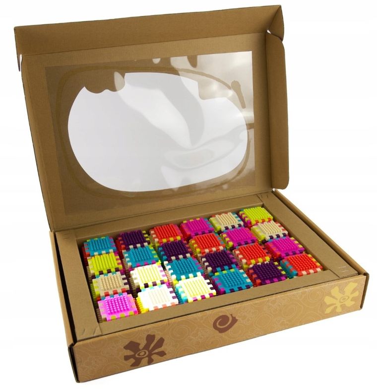 Maksik, kostki klocki konstrukcyjne, 24 elementy