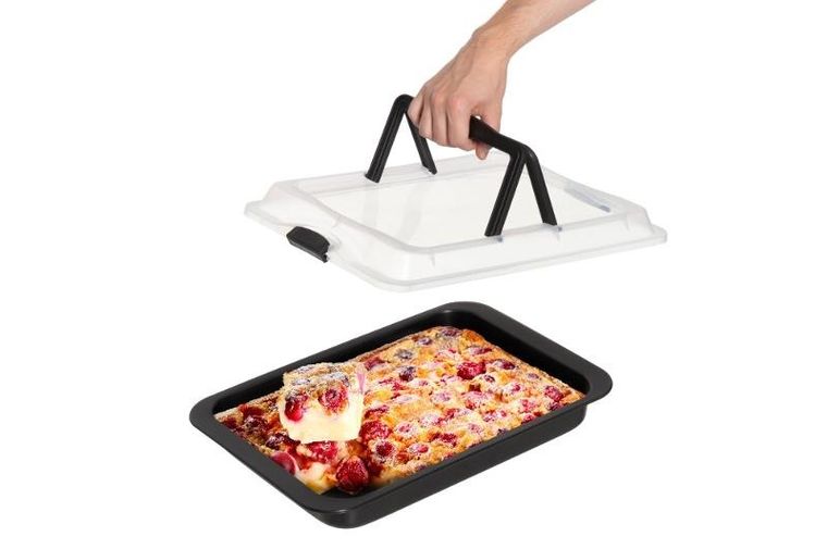 Maku, forma do ciasta z funkcją przenoszenia