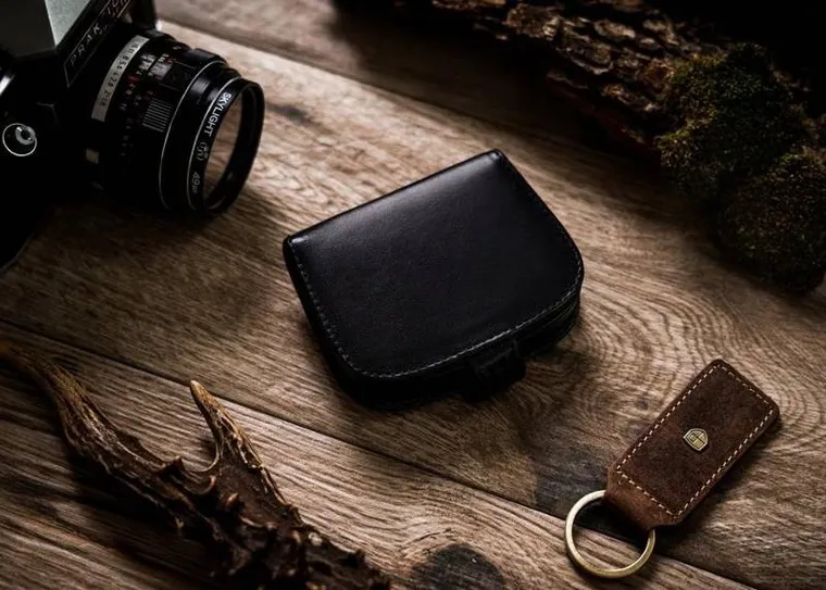 Mała portmonetka ze skóry naturalnej, Peterson