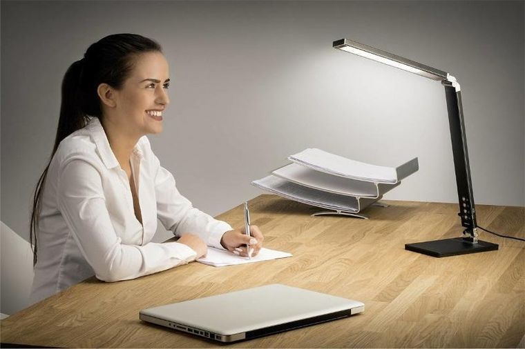 Maximex, lampka stołowa, 3 barwy światła