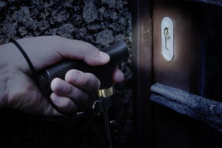 Maximex, składana laska aluminiowa, regulowana wysokość i dioda LED