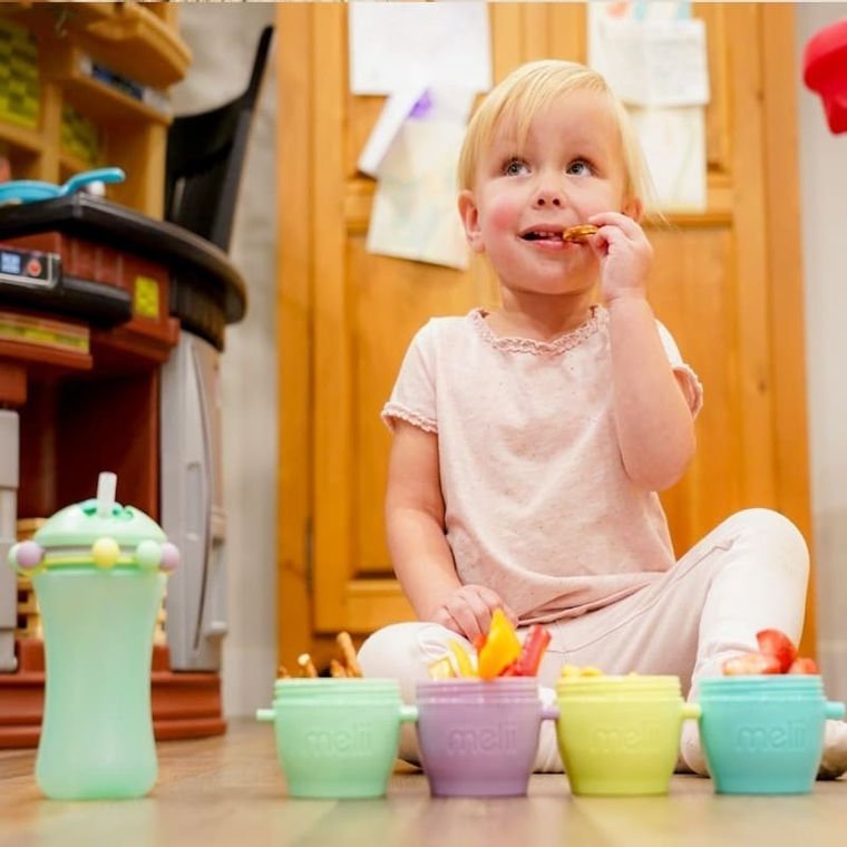 Melii, sensoryczny bidon ze słomką, miętowy