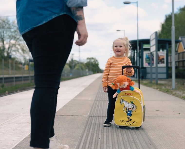 Micki, Pippi, plecak na kółkach, żółty